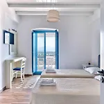 Villa Luxurious Seirios *