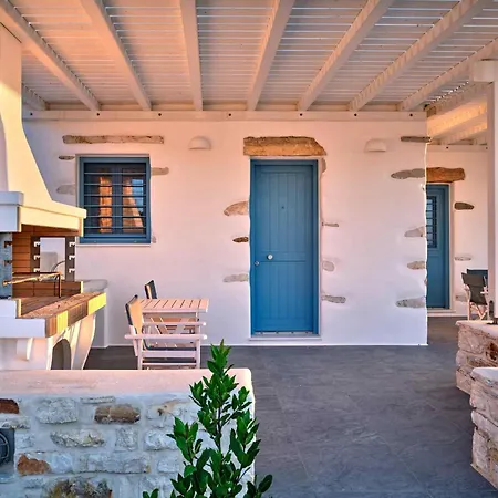 Luxurious Seirios Isterni (Paros)